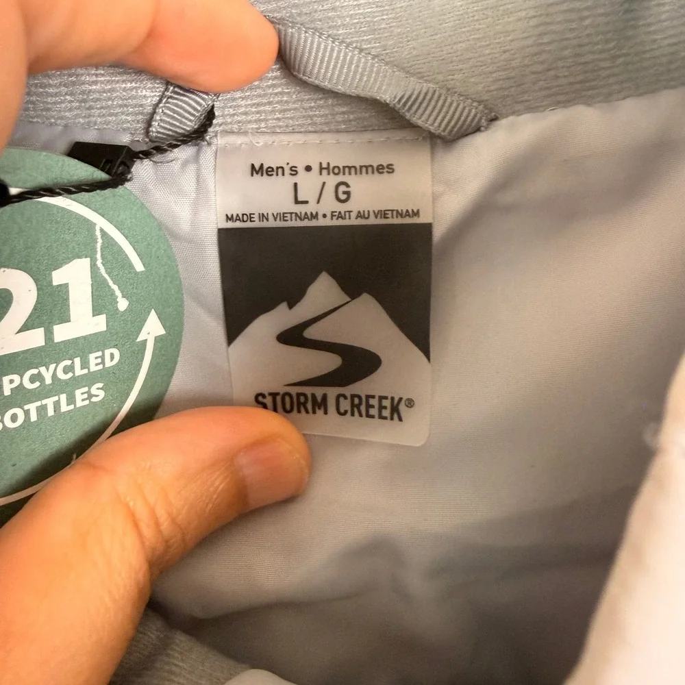 NWT Storm Creek Traveler Vest Mens L Grey Incyte Logo Packable Quilted Gorpcore